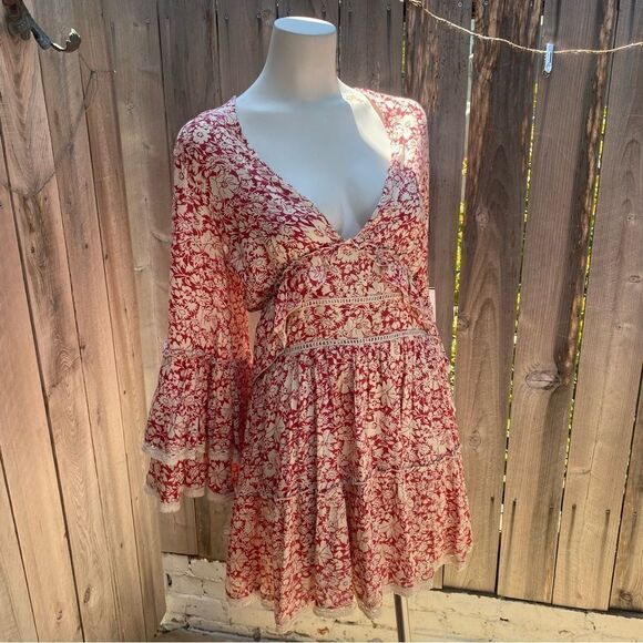 Free People Kristall Berry Red Floral Print Bell Sleeve Mini Dress size large - Picture 13 of 14